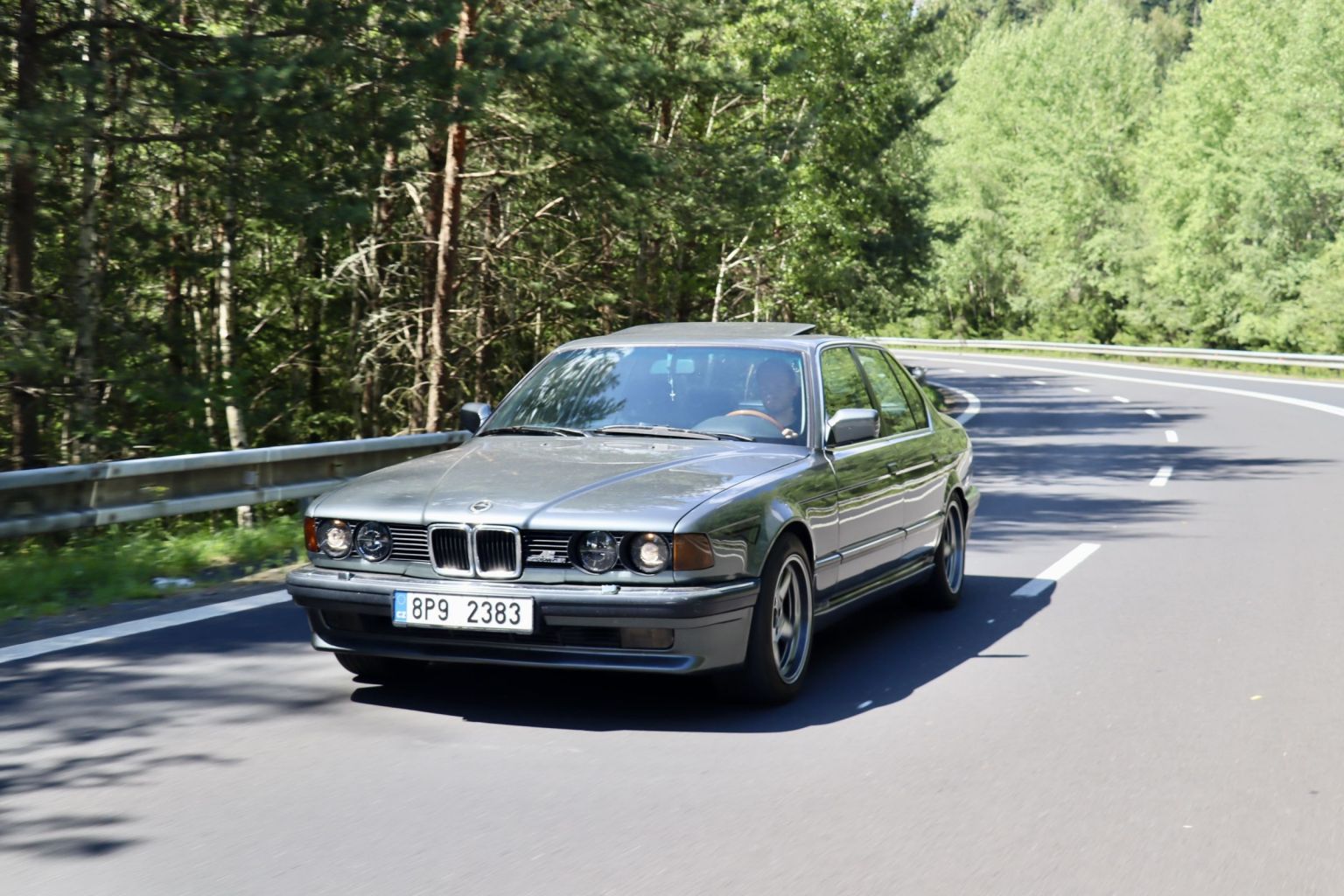 Bmw e32